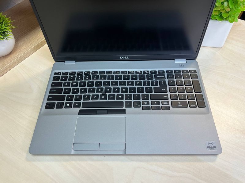 copy_Ноутбук DELL 5510\Intel Core I5-10310U\ (1,7GHz)\16Gb\SSD128Gb\15" P55/2 фото